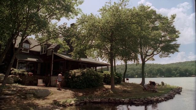 the-sopranos-location-guide-lake-house